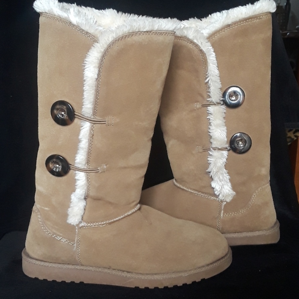 Tan Faux Fur Boots